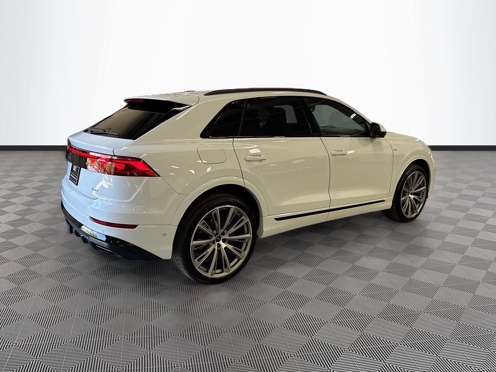 2026 Audi Q8 Prestige