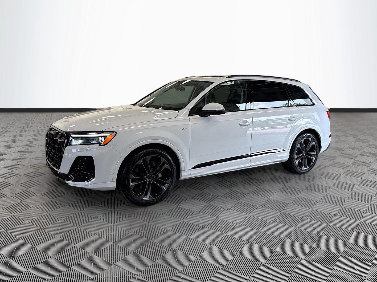 2026 Audi Q7 S line Premium Plus