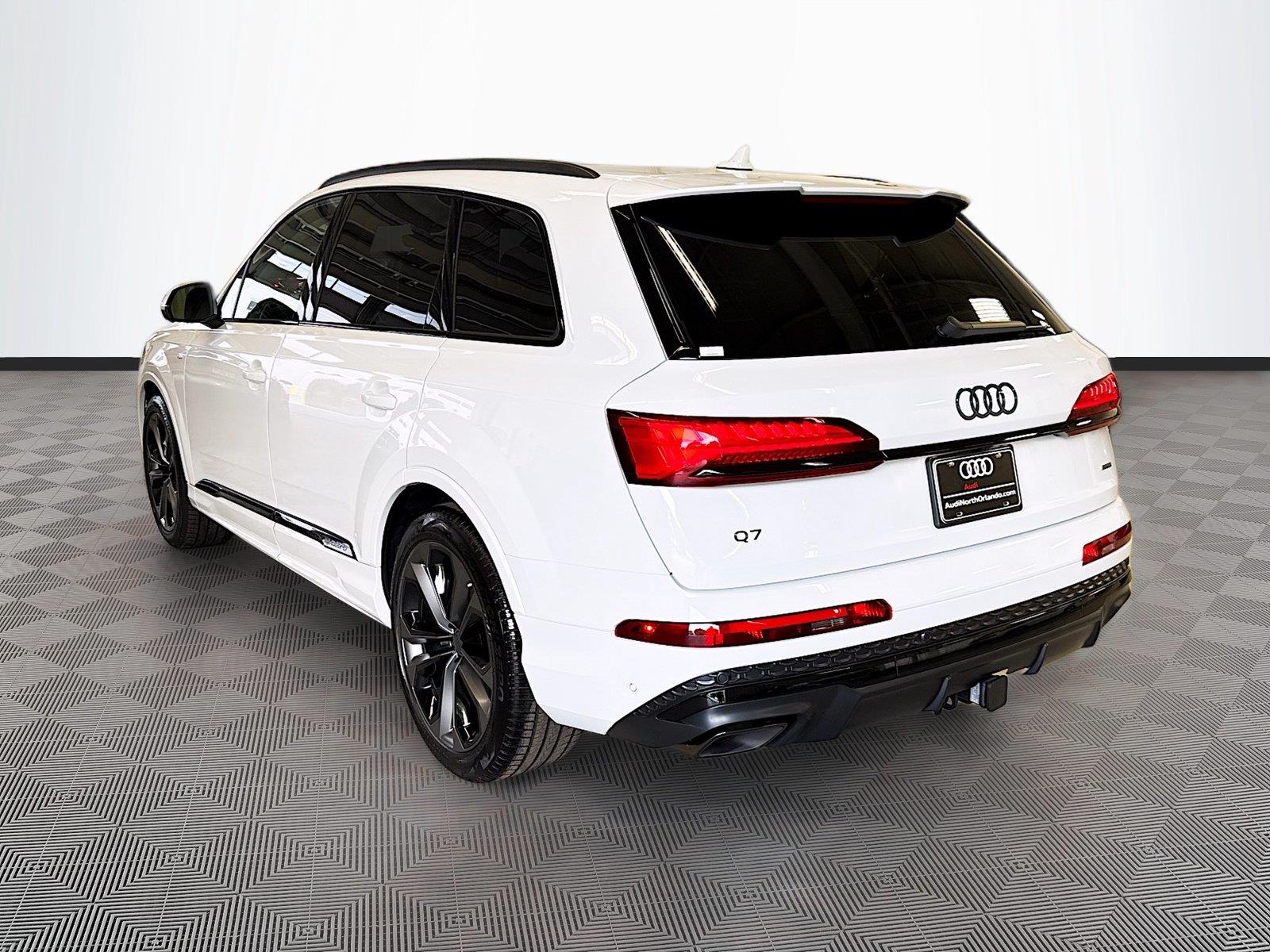 2026 Audi Q7 S line Premium Plus