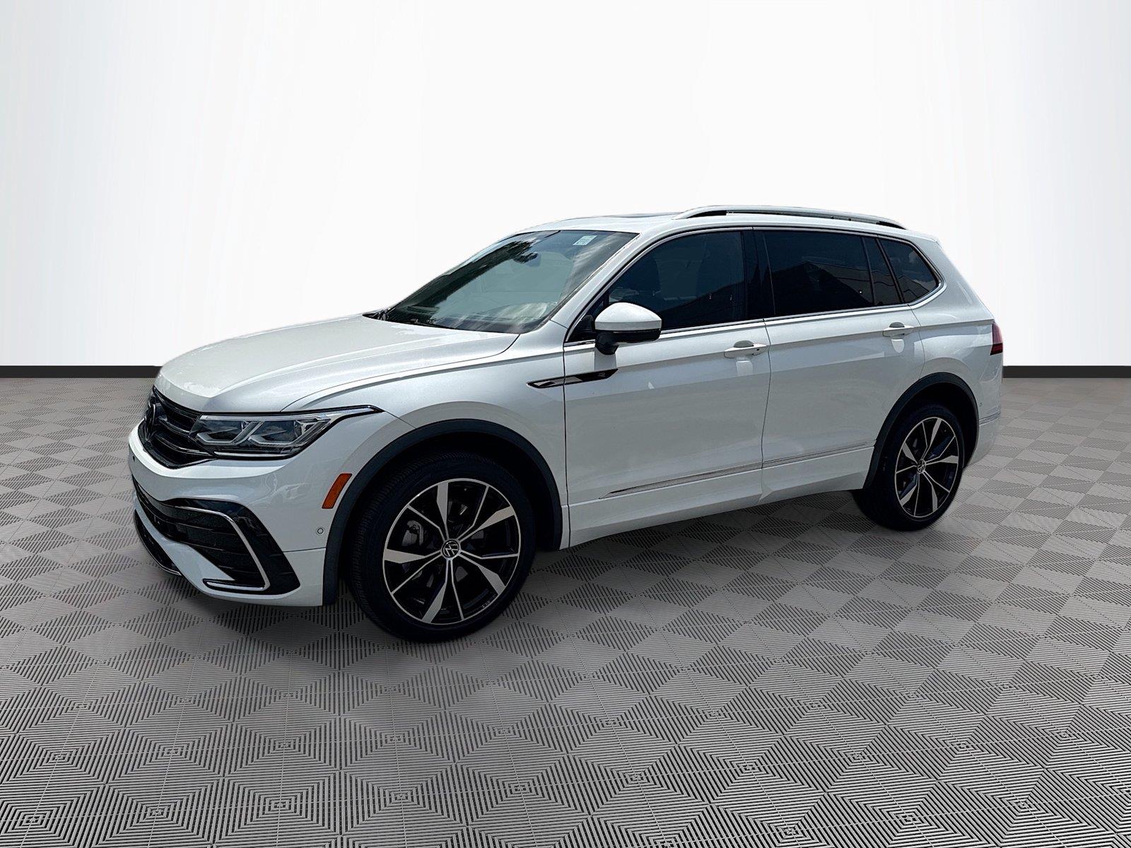 2022 Volkswagen Tiguan SEL R-Line
