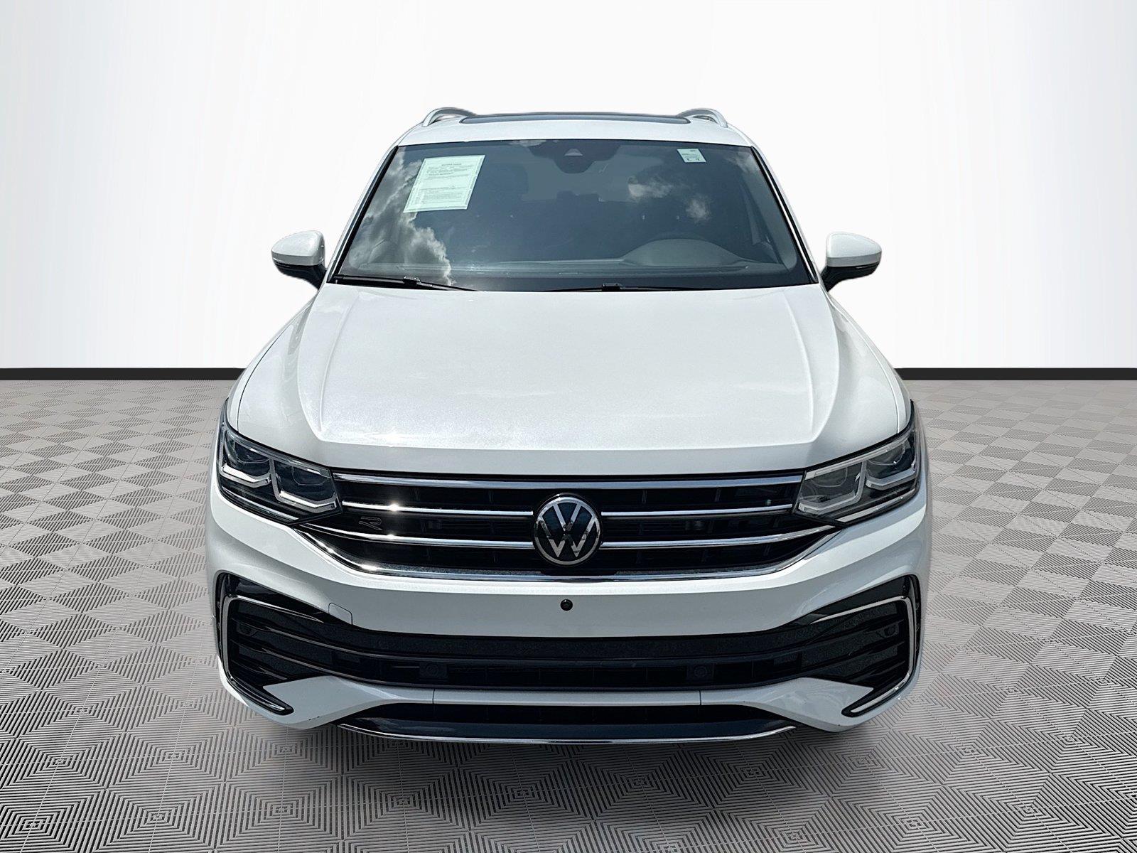 2022 Volkswagen Tiguan SEL R-Line