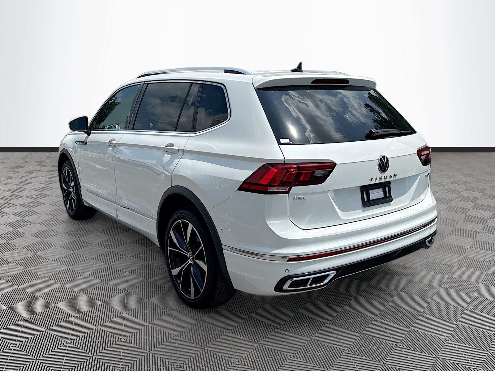 2022 Volkswagen Tiguan SEL R-Line