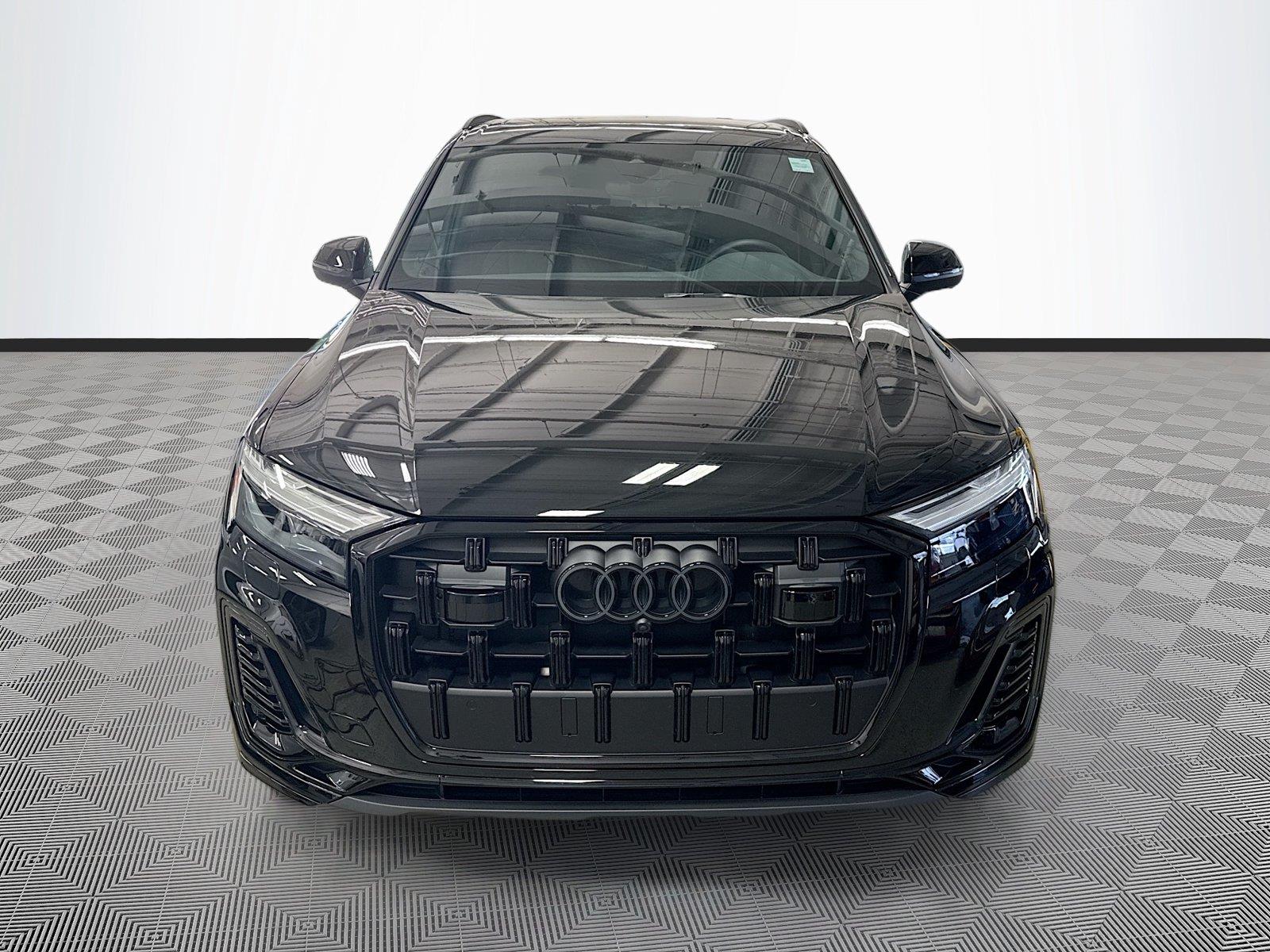 2026 Audi Q7 Premium