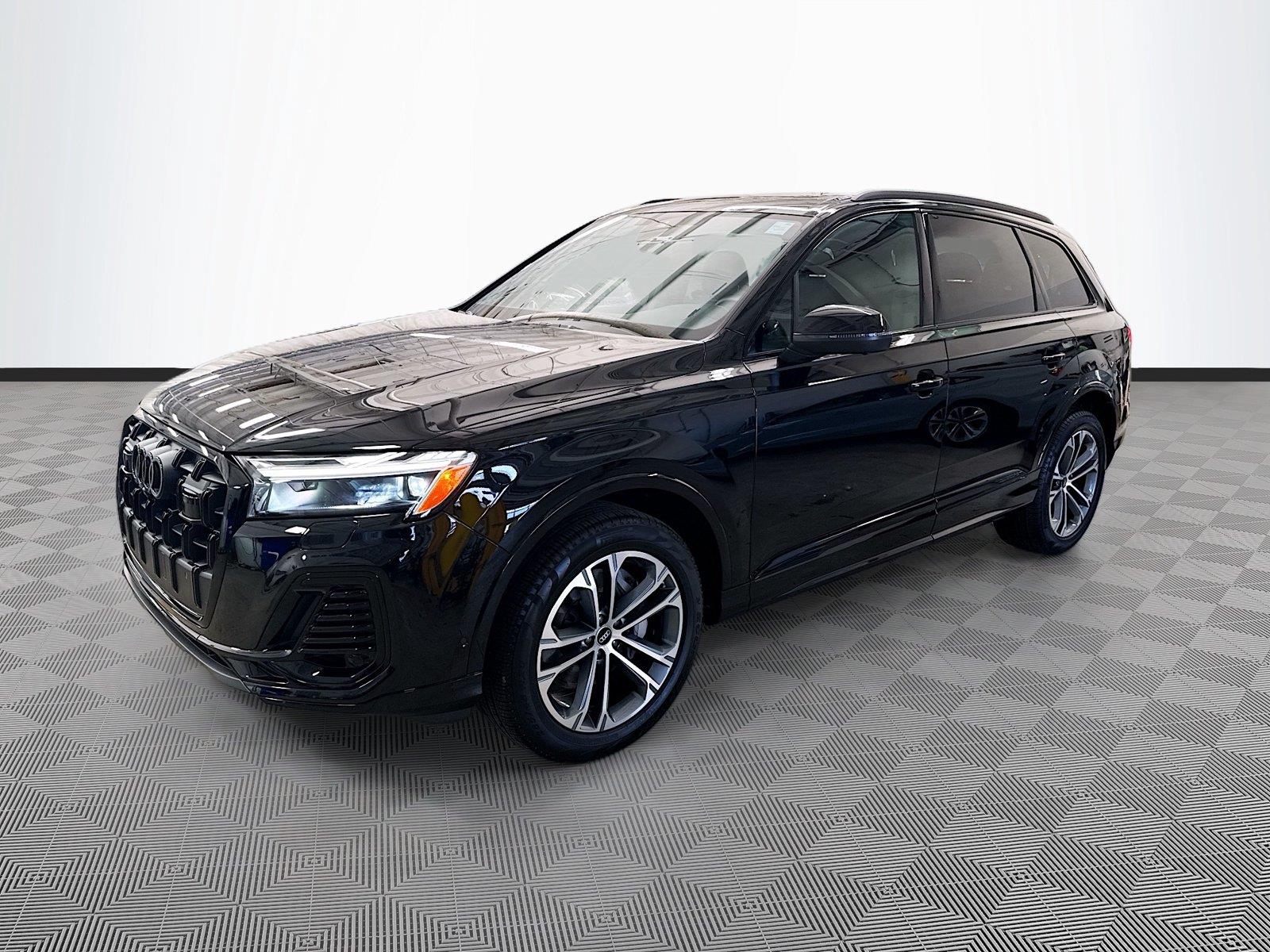 2026 Audi Q7 Premium
