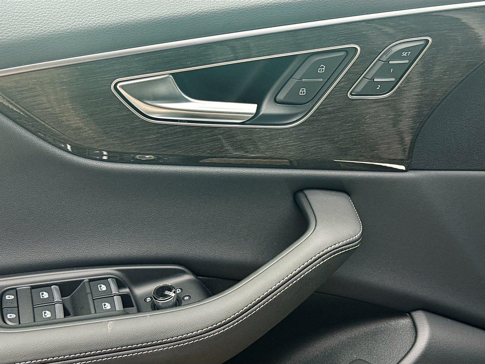 2026 Audi Q8 Premium Plus