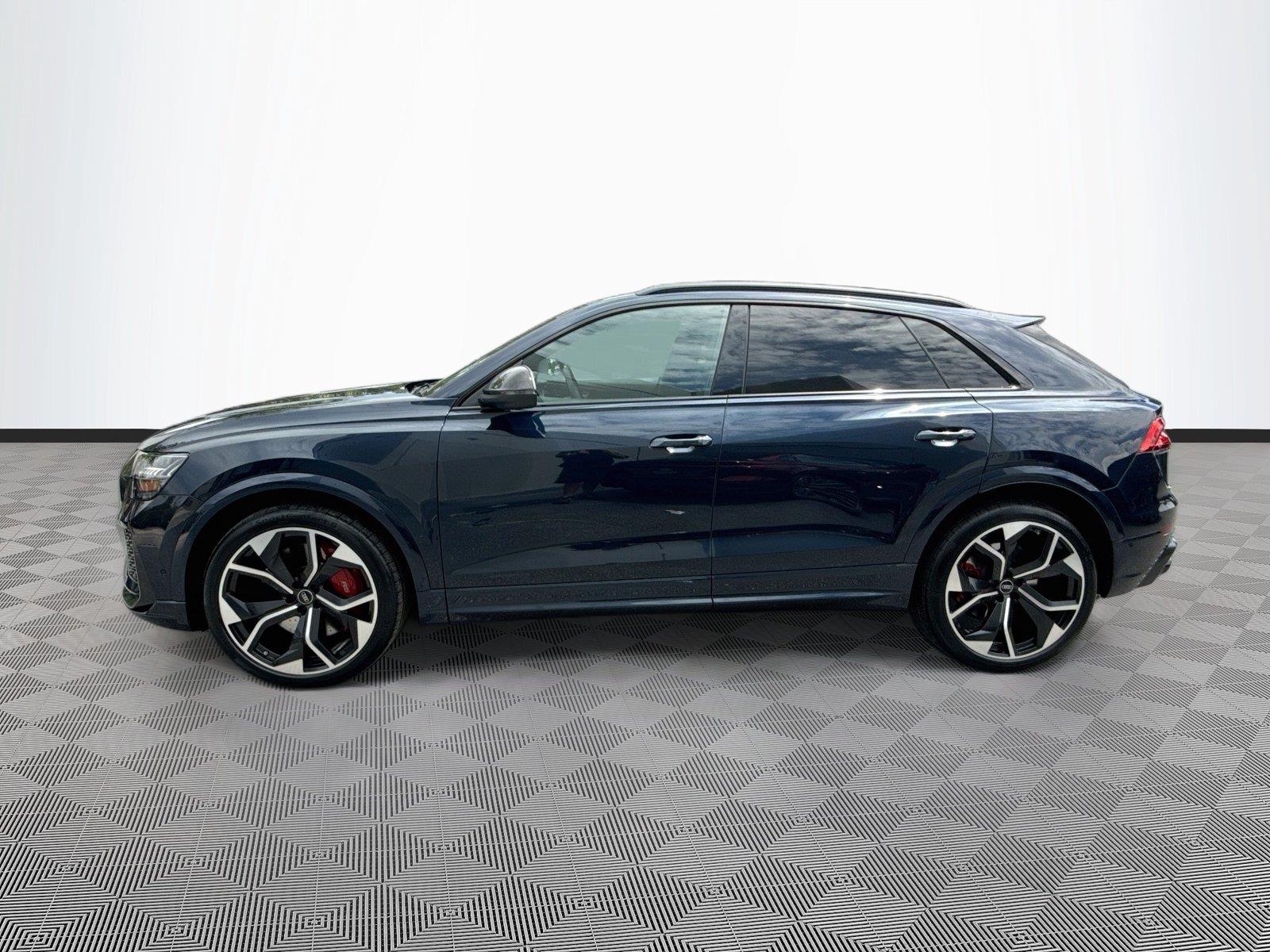 2023 Audi RS Q8