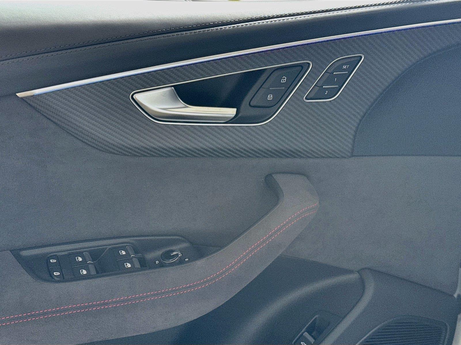 2026 Audi RS Q8 performance