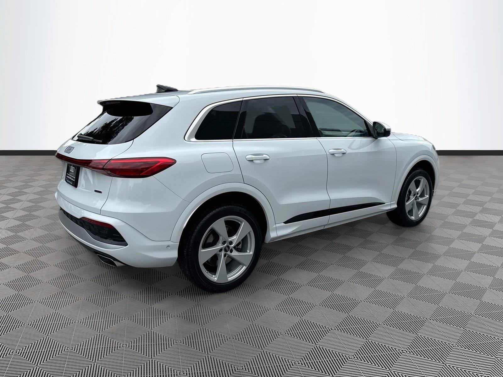 2025 Audi Q5 Premium Plus