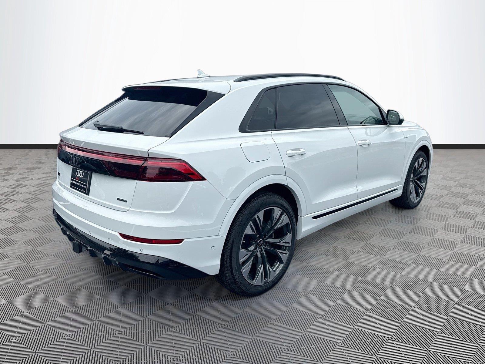 2026 Audi Q8 Premium Plus