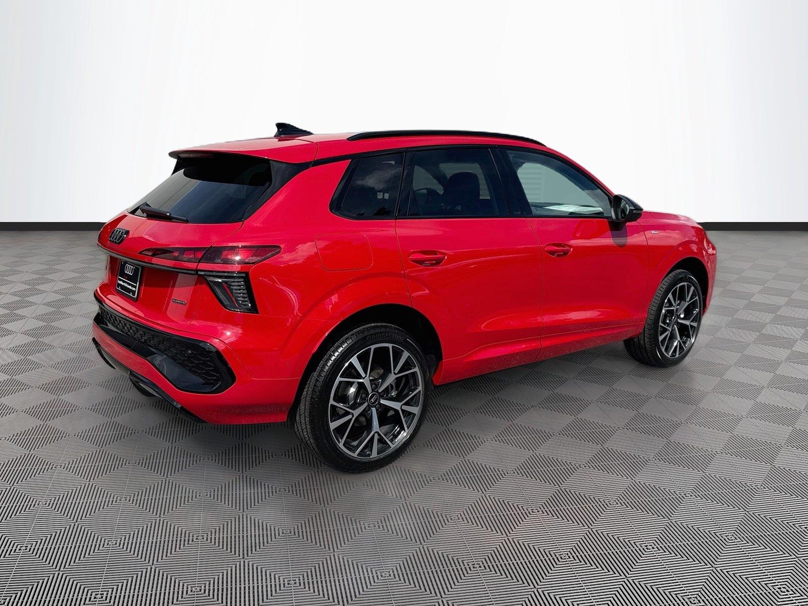 2026 Audi Q3 S line
