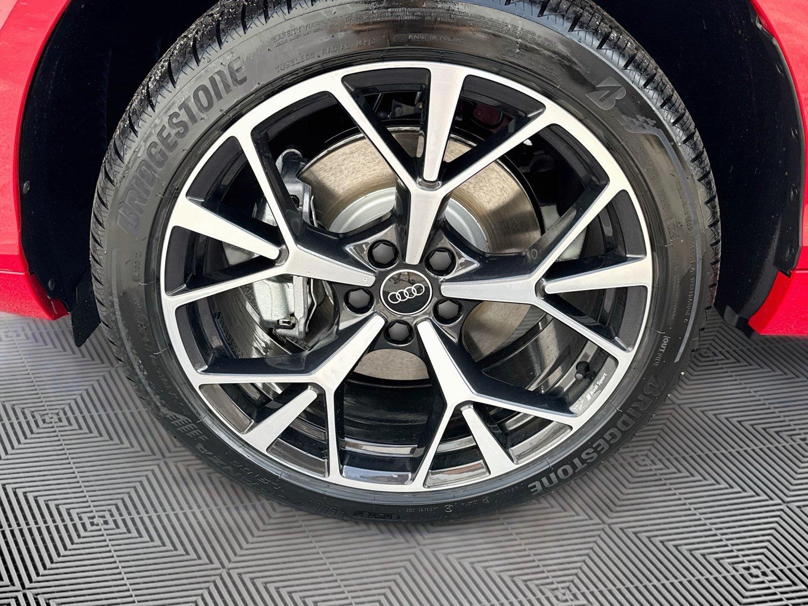 2026 Audi Q3 S line