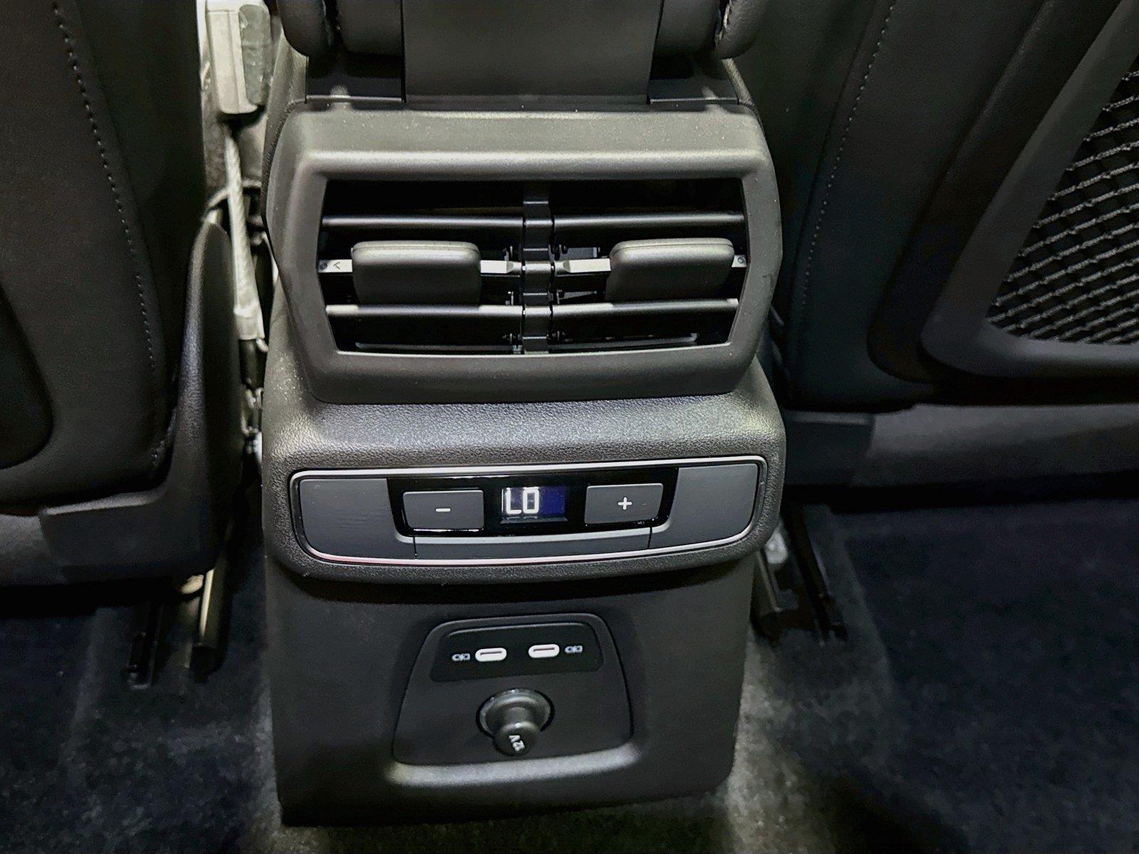 2023 Audi Q4 e-tron Prestige