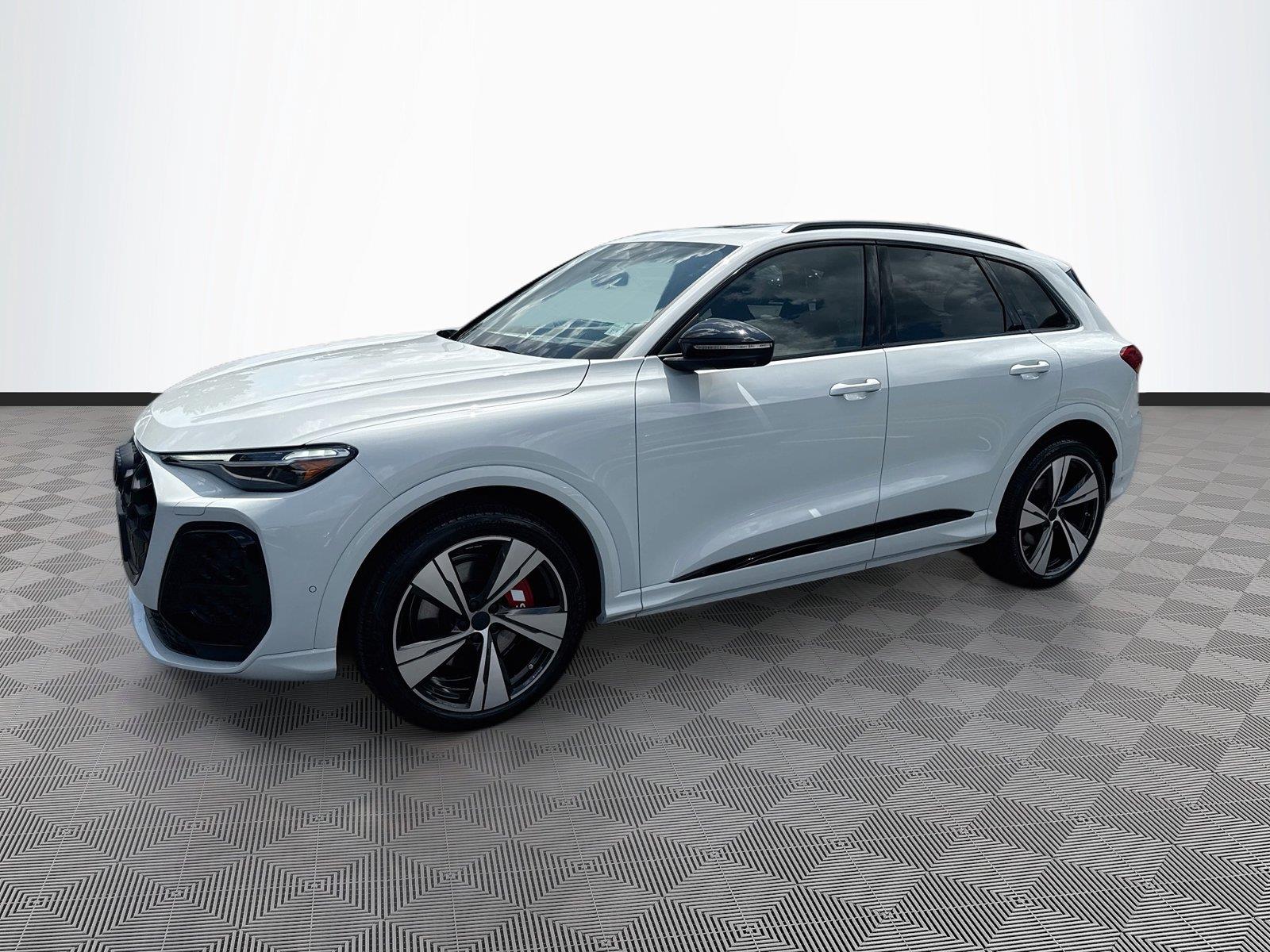2026 Audi SQ5 Prestige