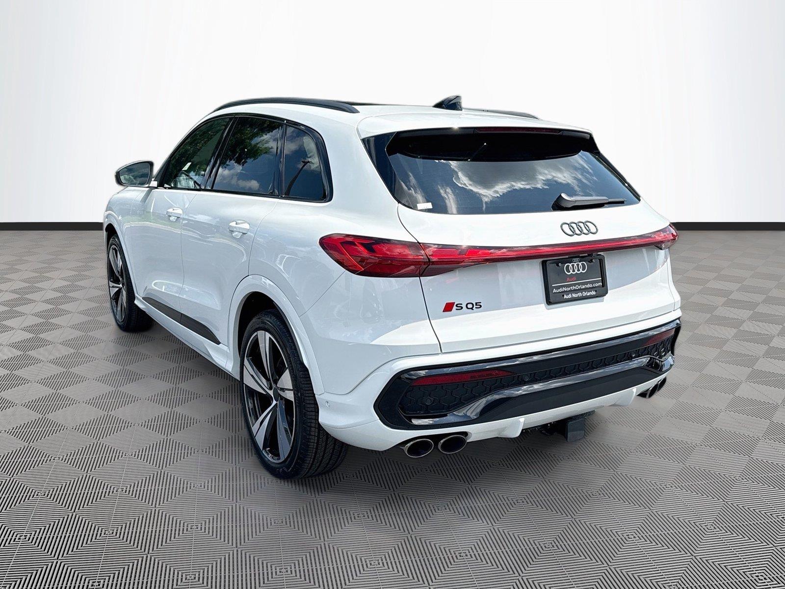 2026 Audi SQ5 Prestige