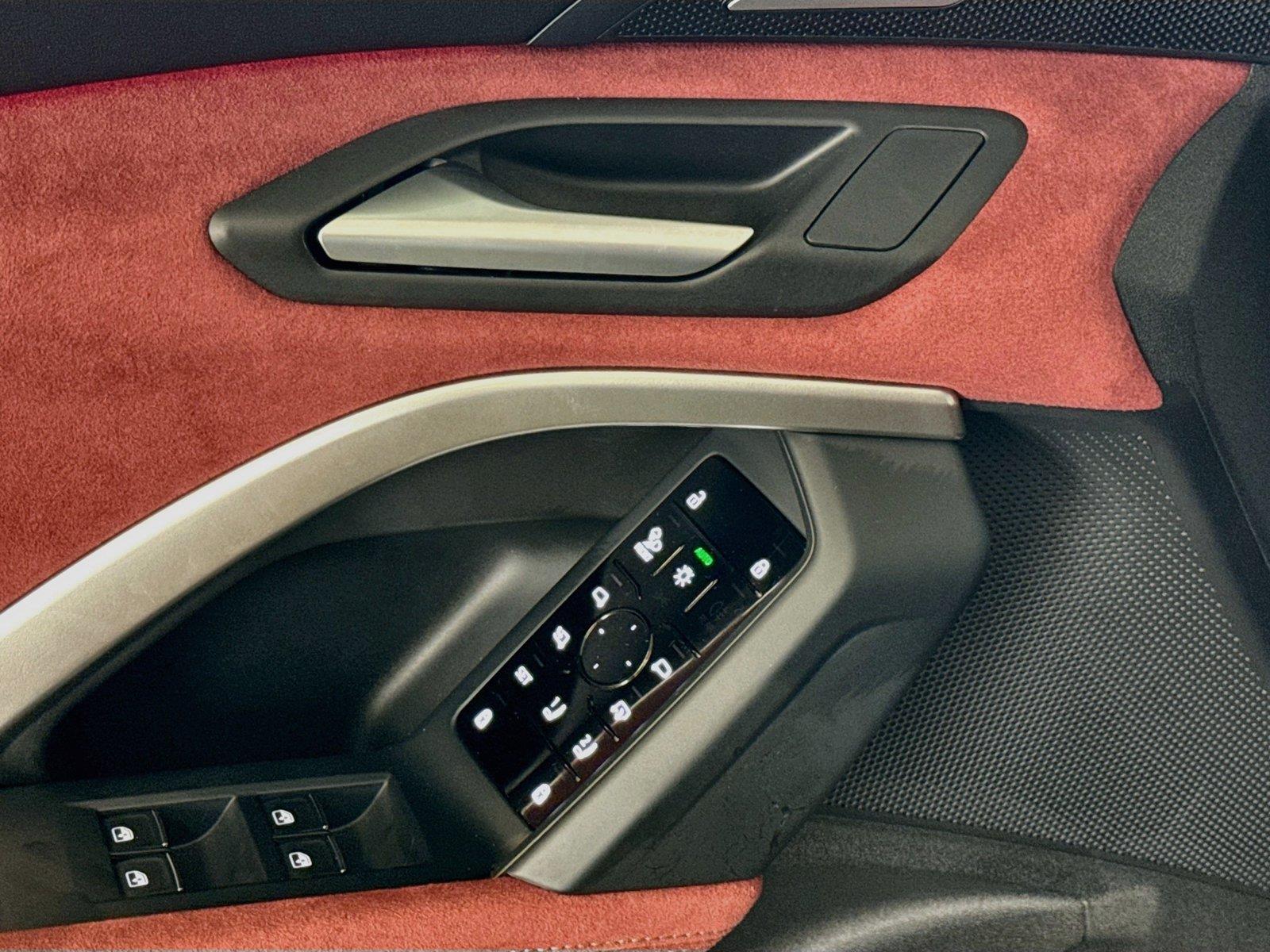 2026 Audi SQ5 Prestige