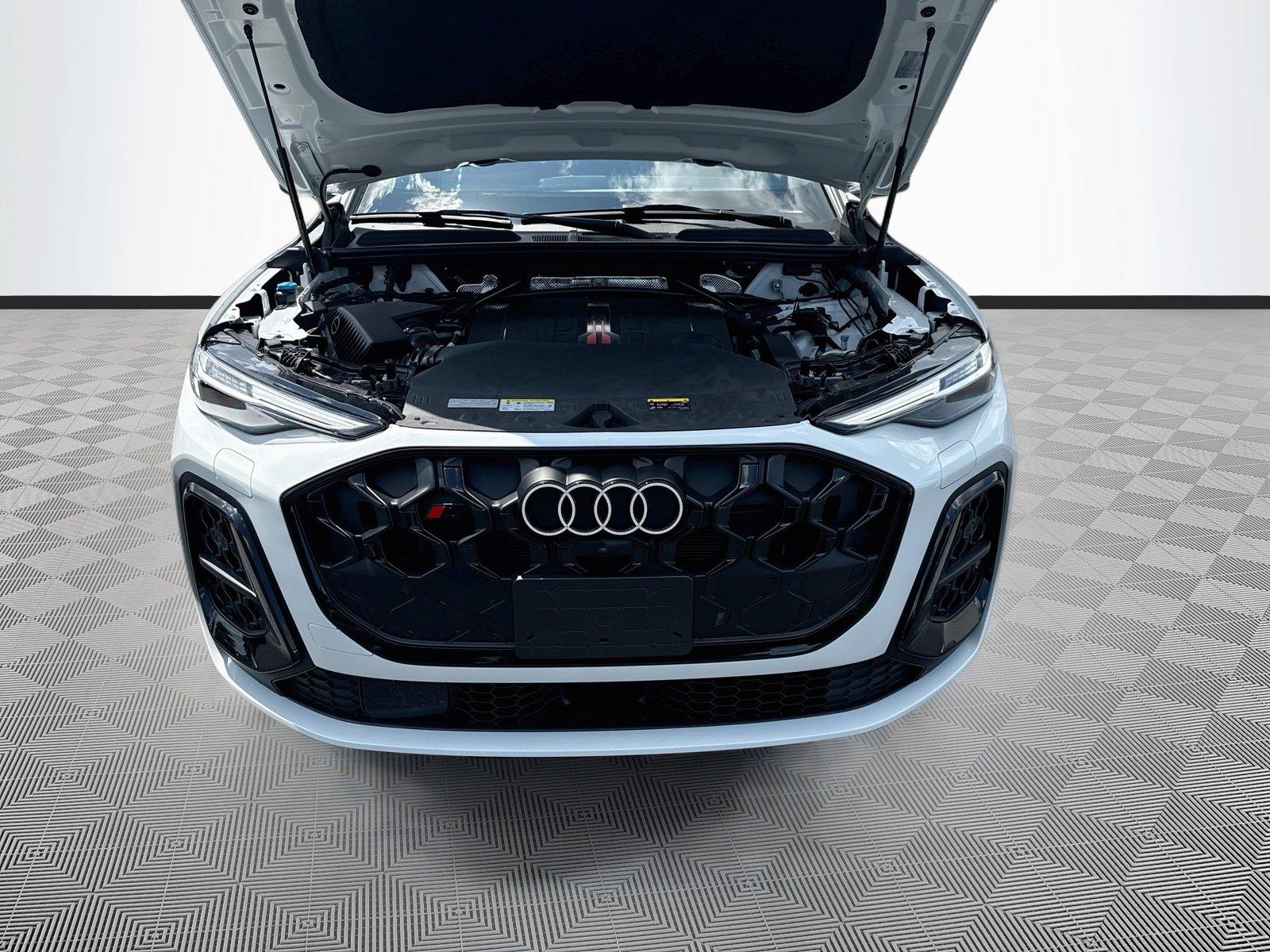 2026 Audi SQ5 Prestige