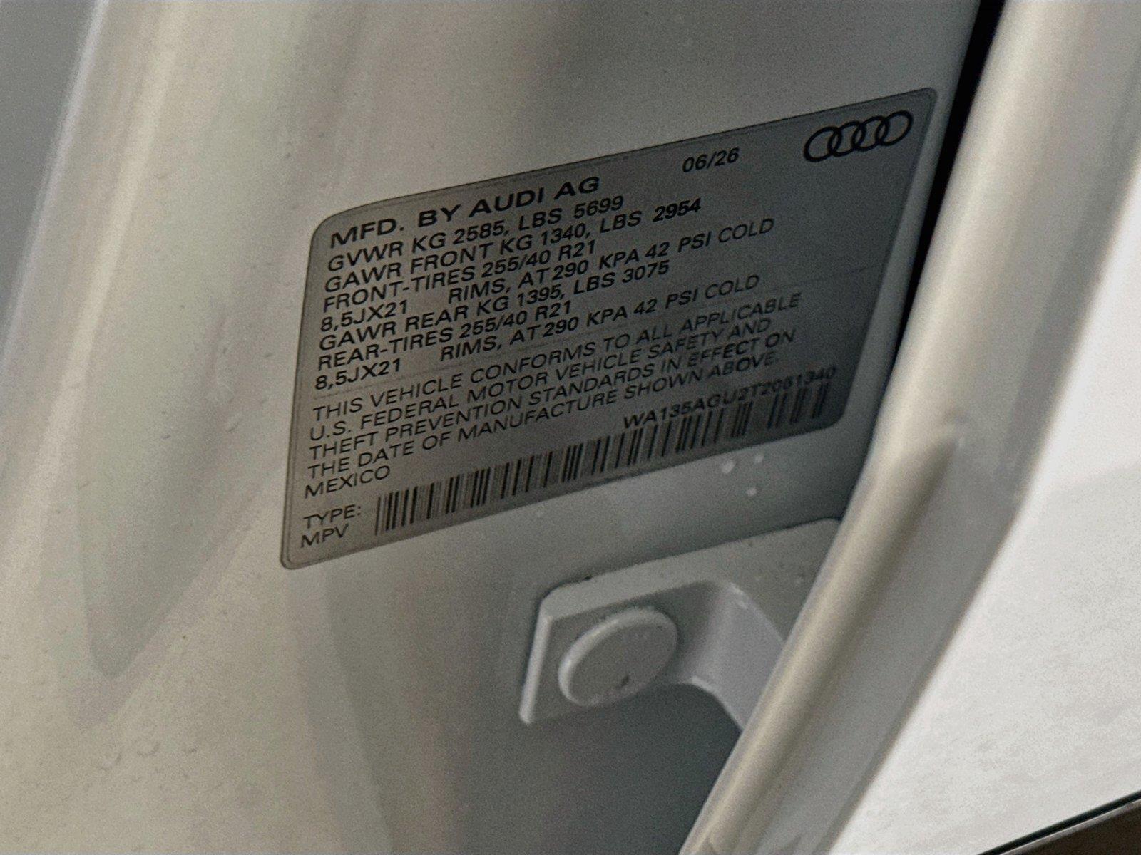 2026 Audi SQ5 Prestige