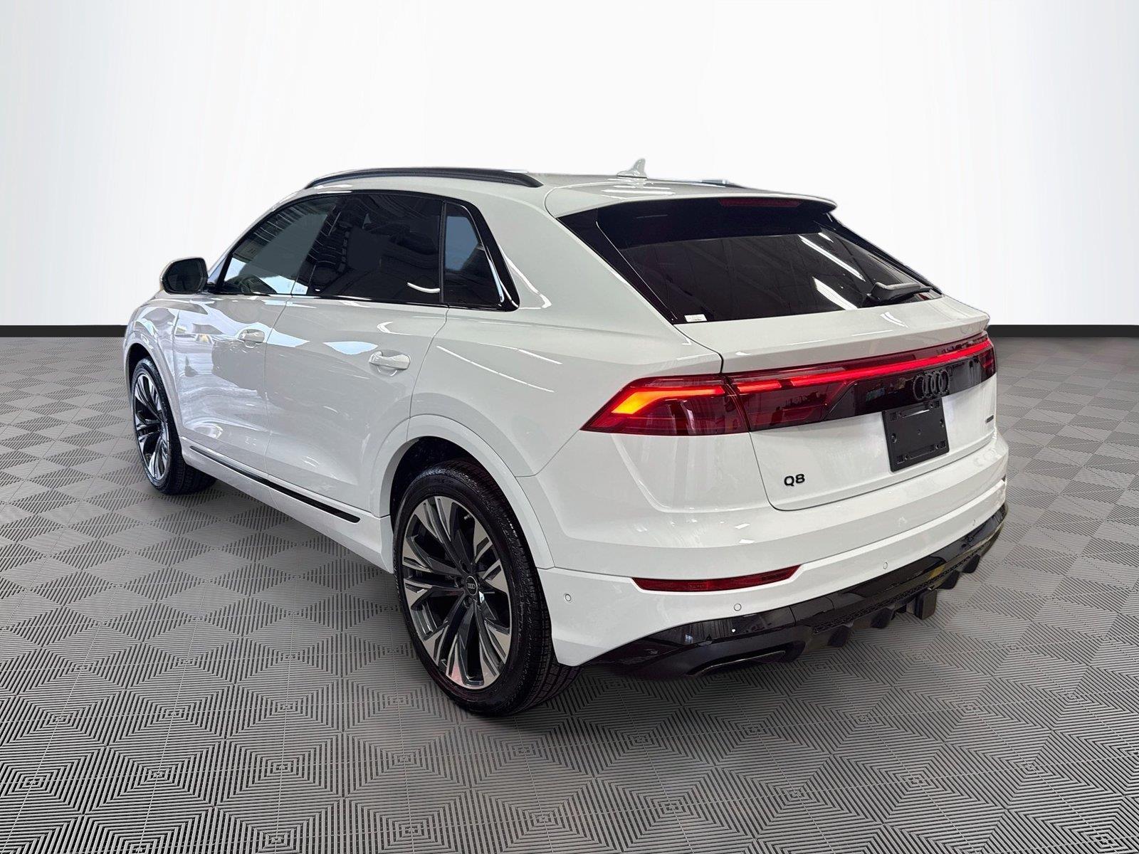 2026 Audi Q8 Premium Plus