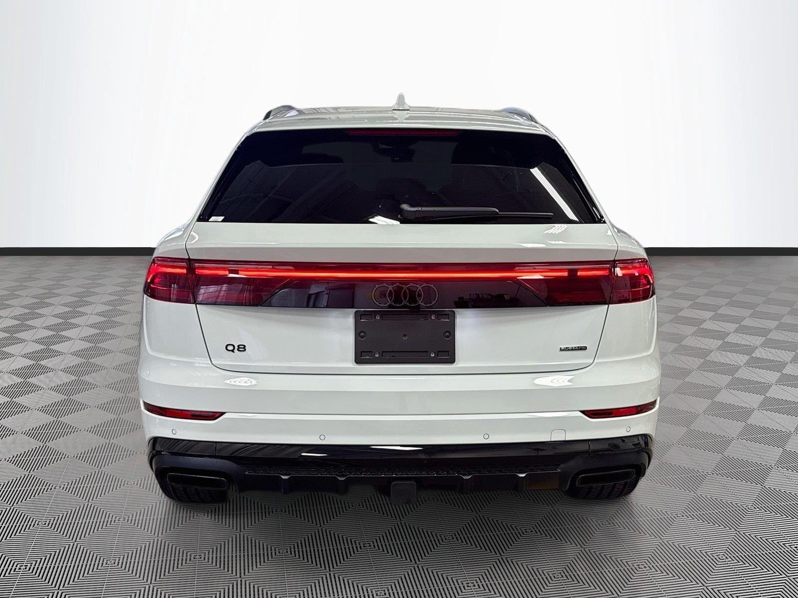 2026 Audi Q8 Premium Plus