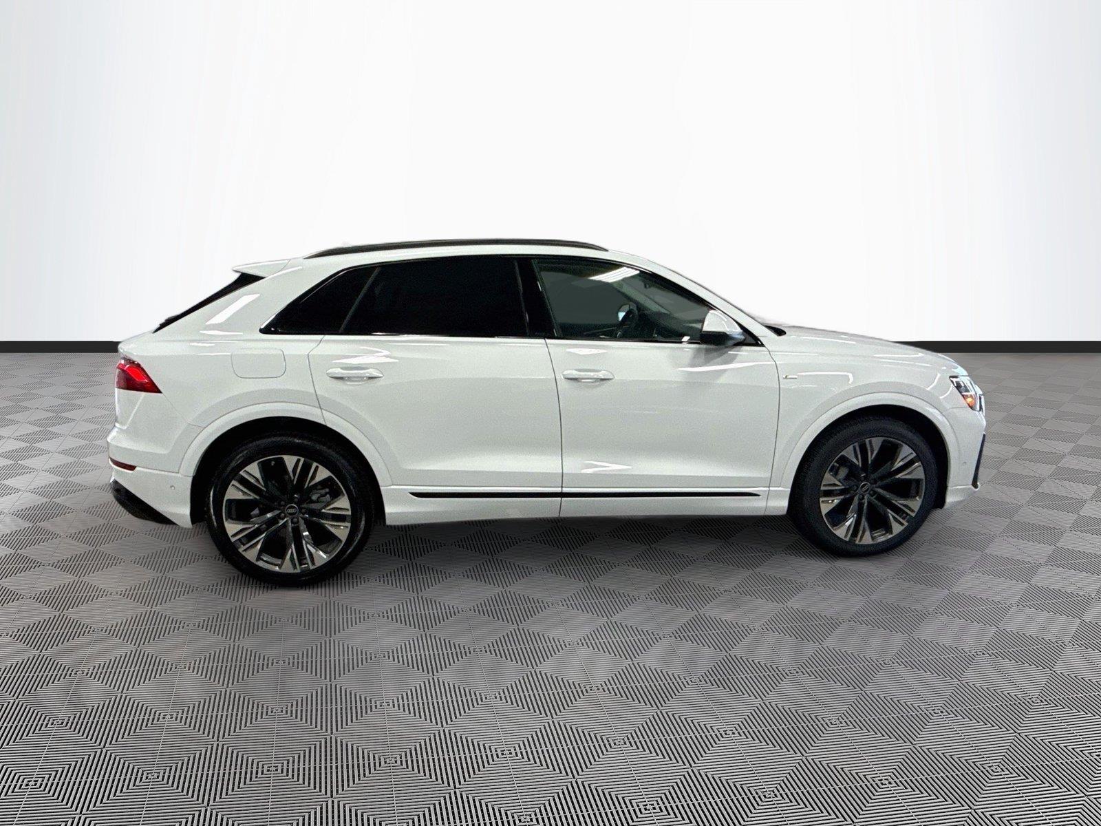 2026 Audi Q8 Premium Plus