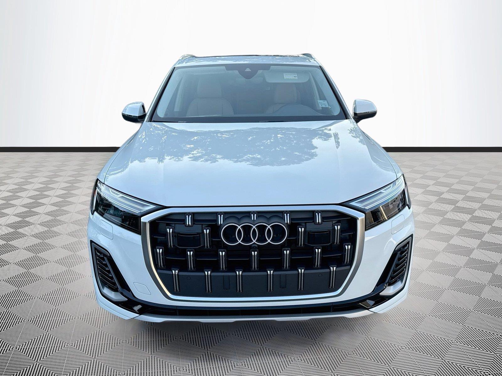 2026 Audi Q7 Premium Plus