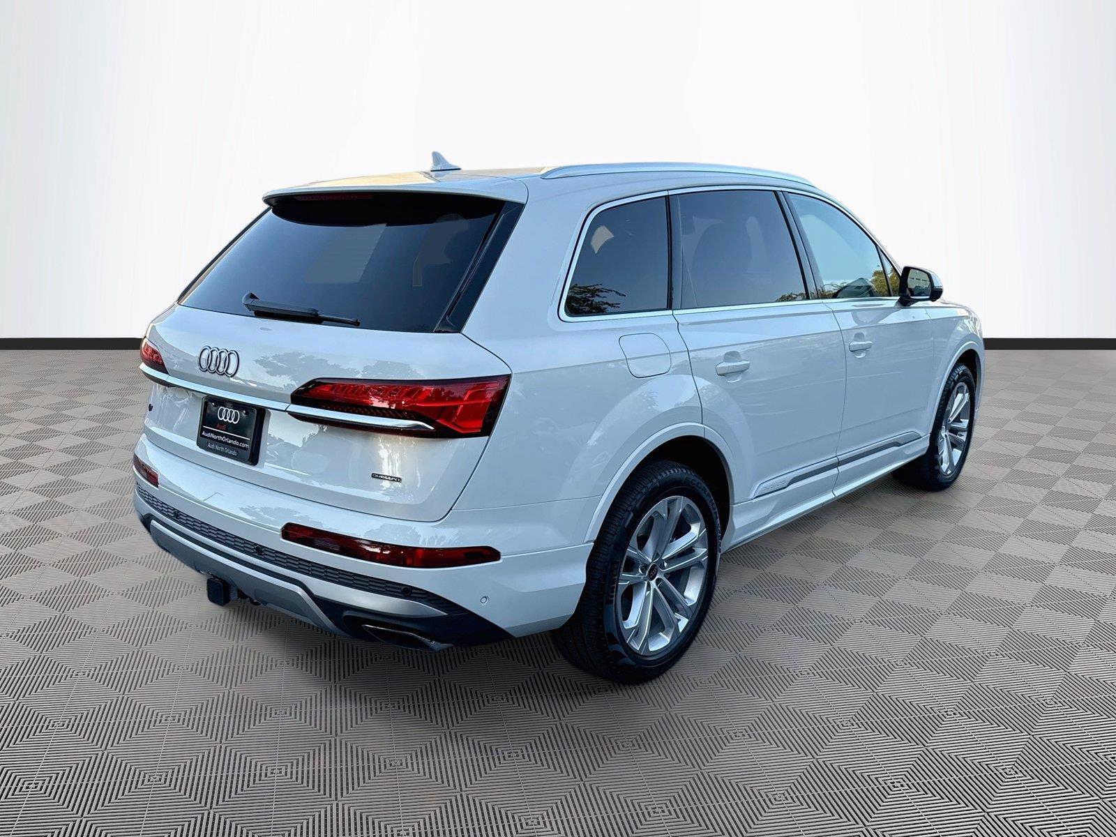 2026 Audi Q7 Premium Plus