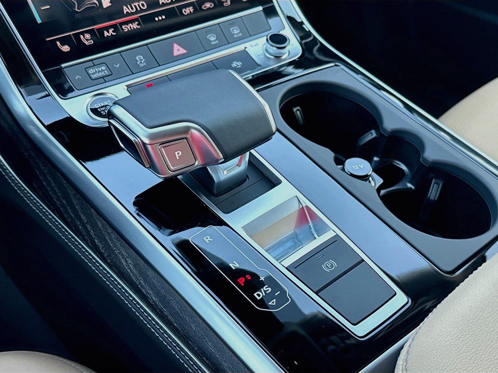 2026 Audi Q7 Premium Plus