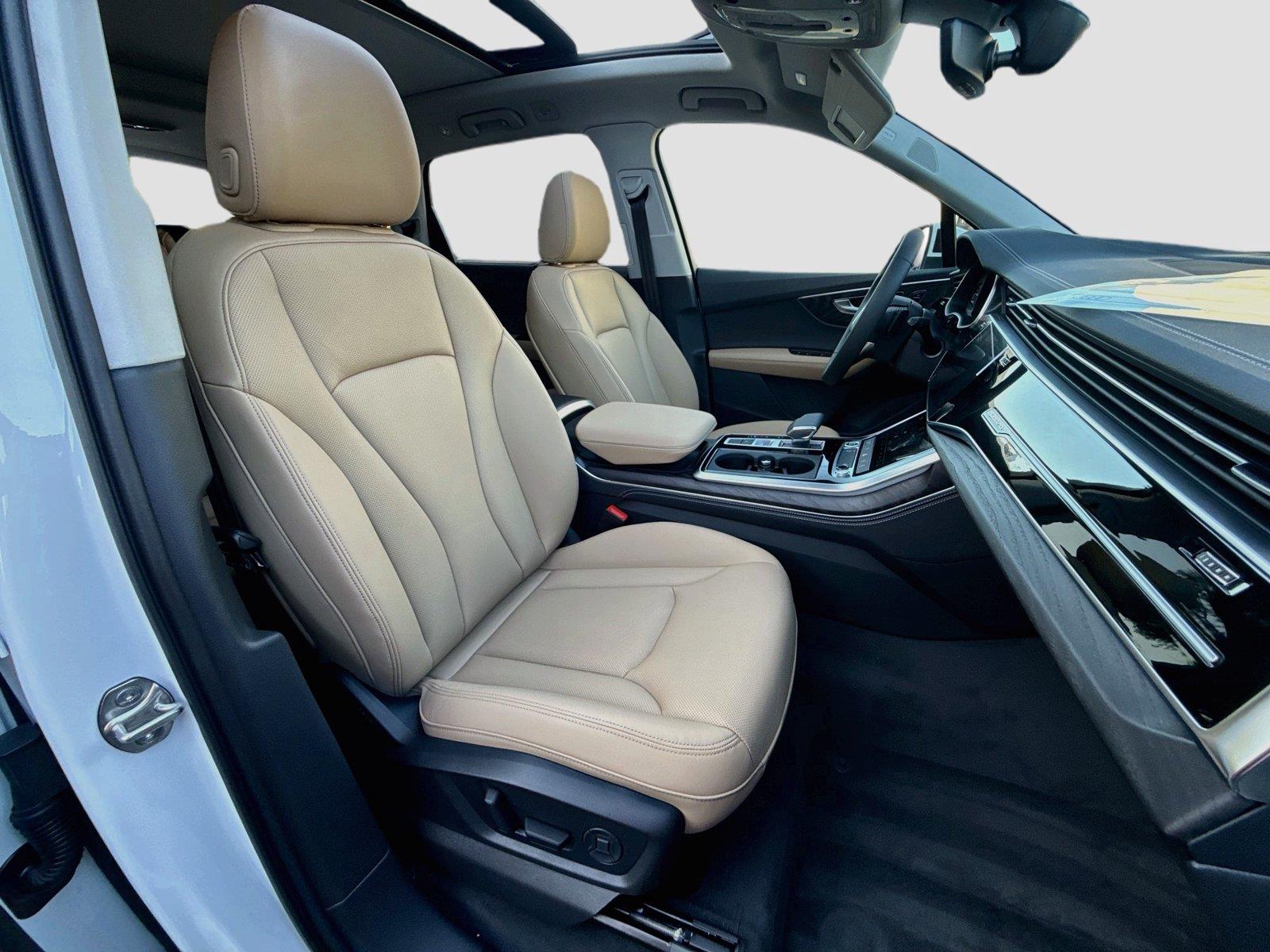 2026 Audi Q7 Premium Plus