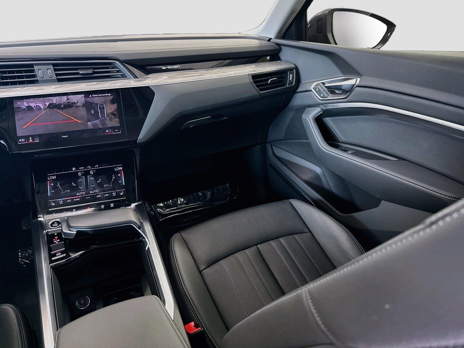 2024 Audi Q8 e-tron Premium Plus