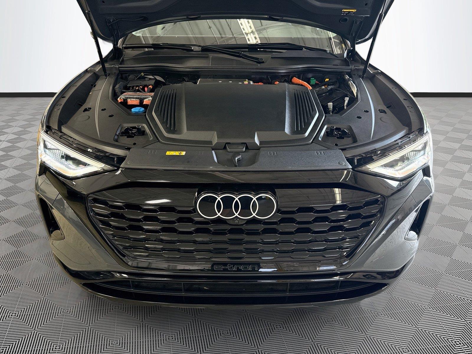 2024 Audi Q8 e-tron Premium Plus