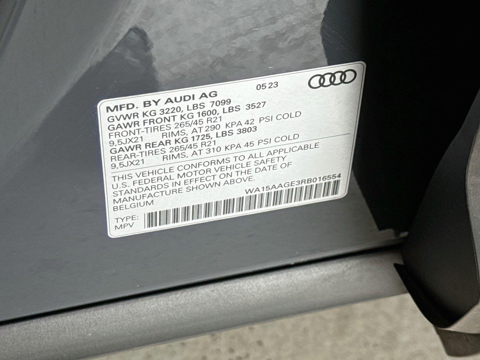 2024 Audi Q8 e-tron Premium Plus