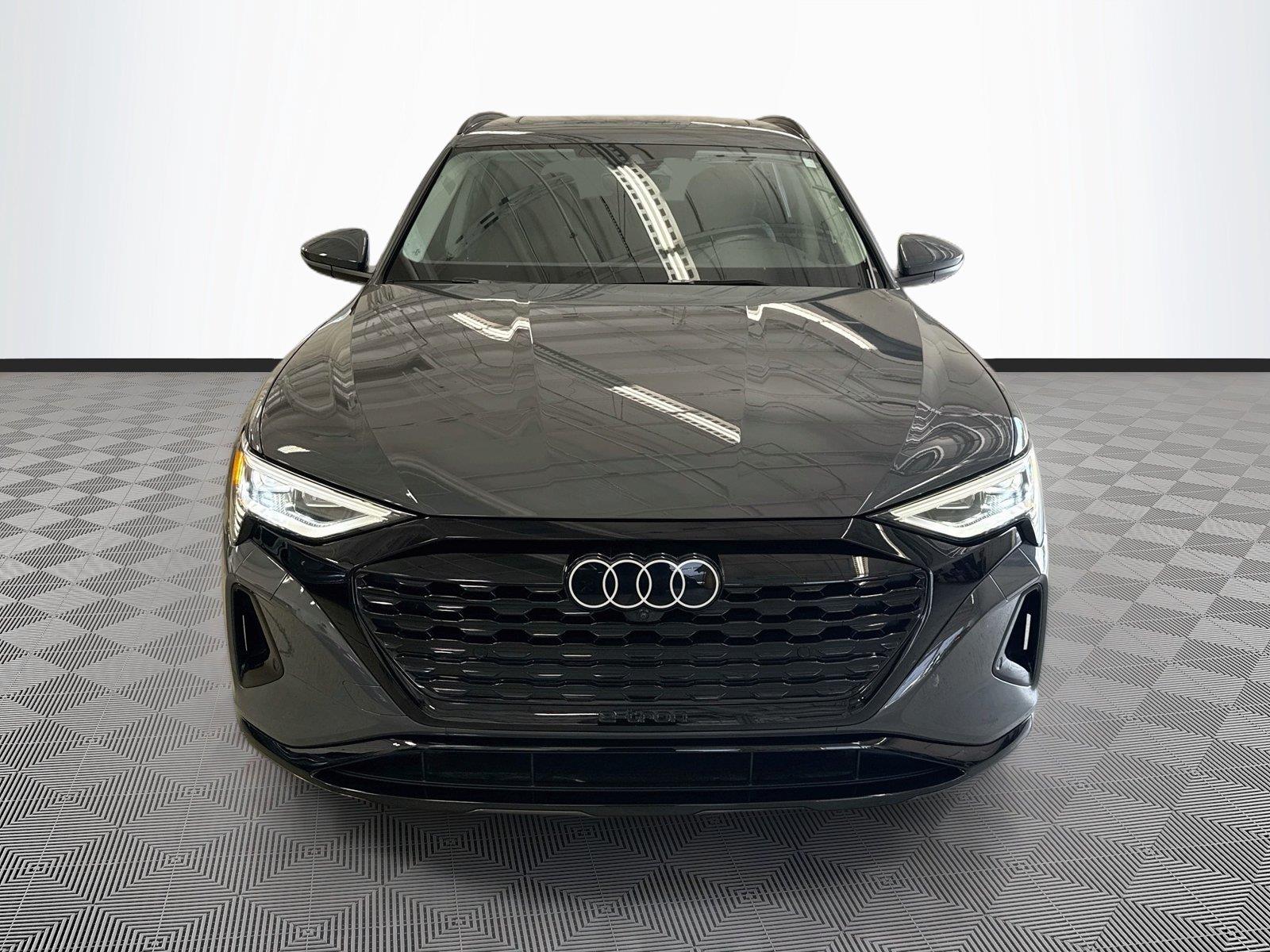 2024 Audi Q8 e-tron Premium Plus