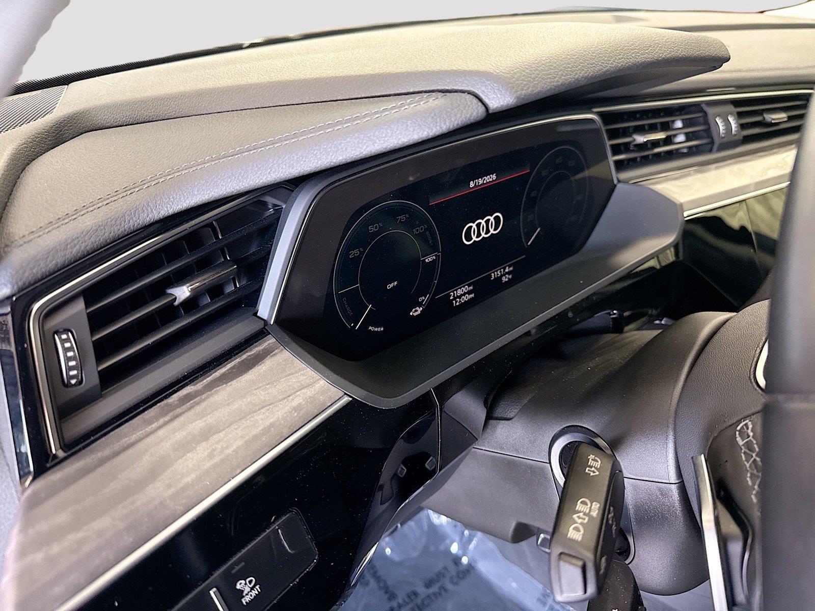 2024 Audi Q8 e-tron Premium Plus