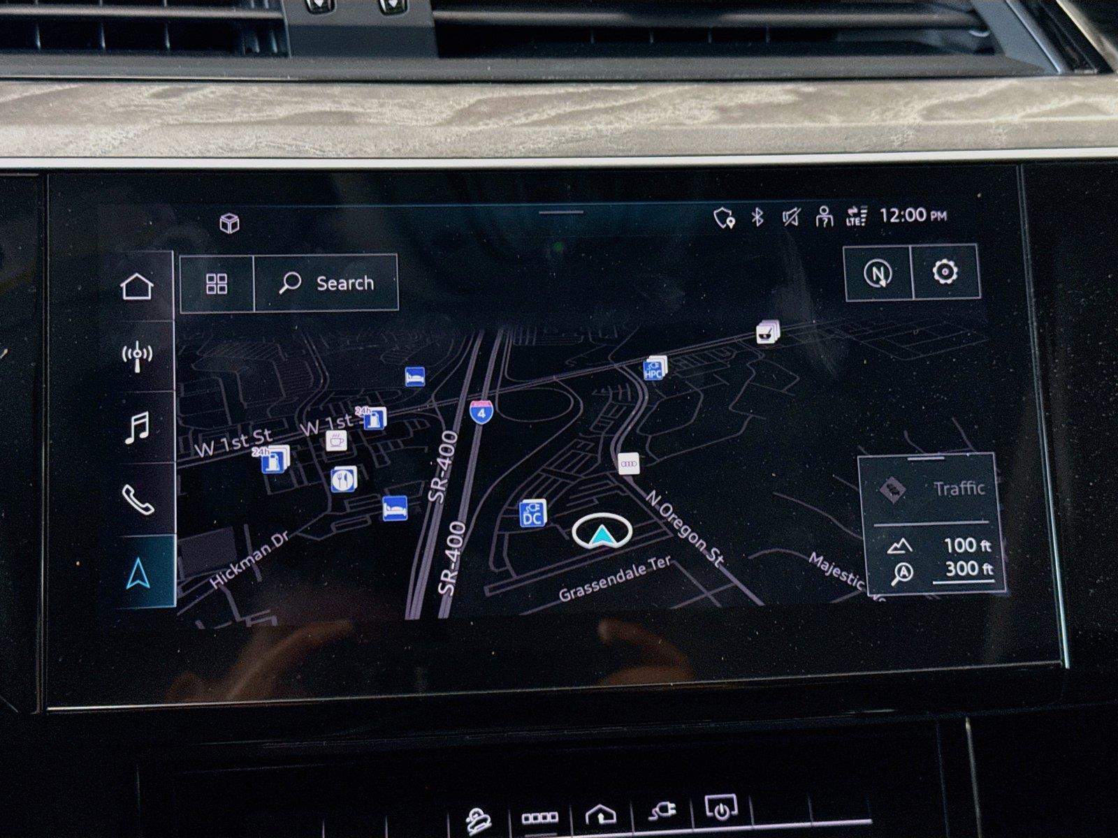 2024 Audi Q8 e-tron Premium Plus