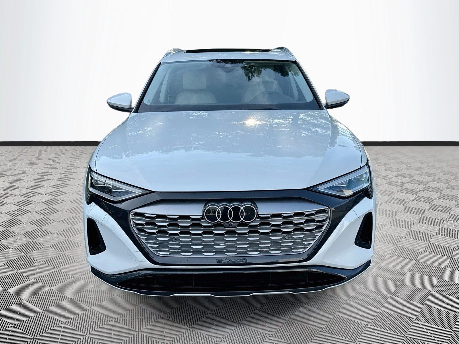 2024 Audi Q8 e-tron Premium Plus