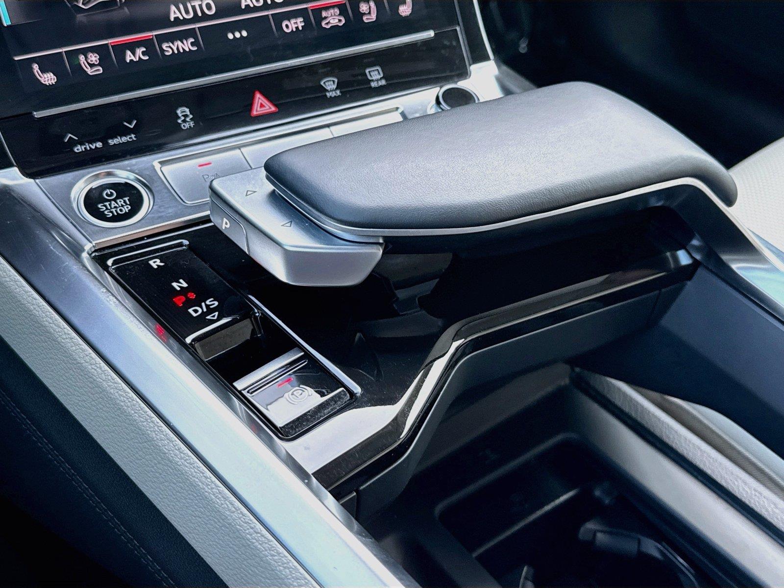 2024 Audi Q8 e-tron Premium Plus
