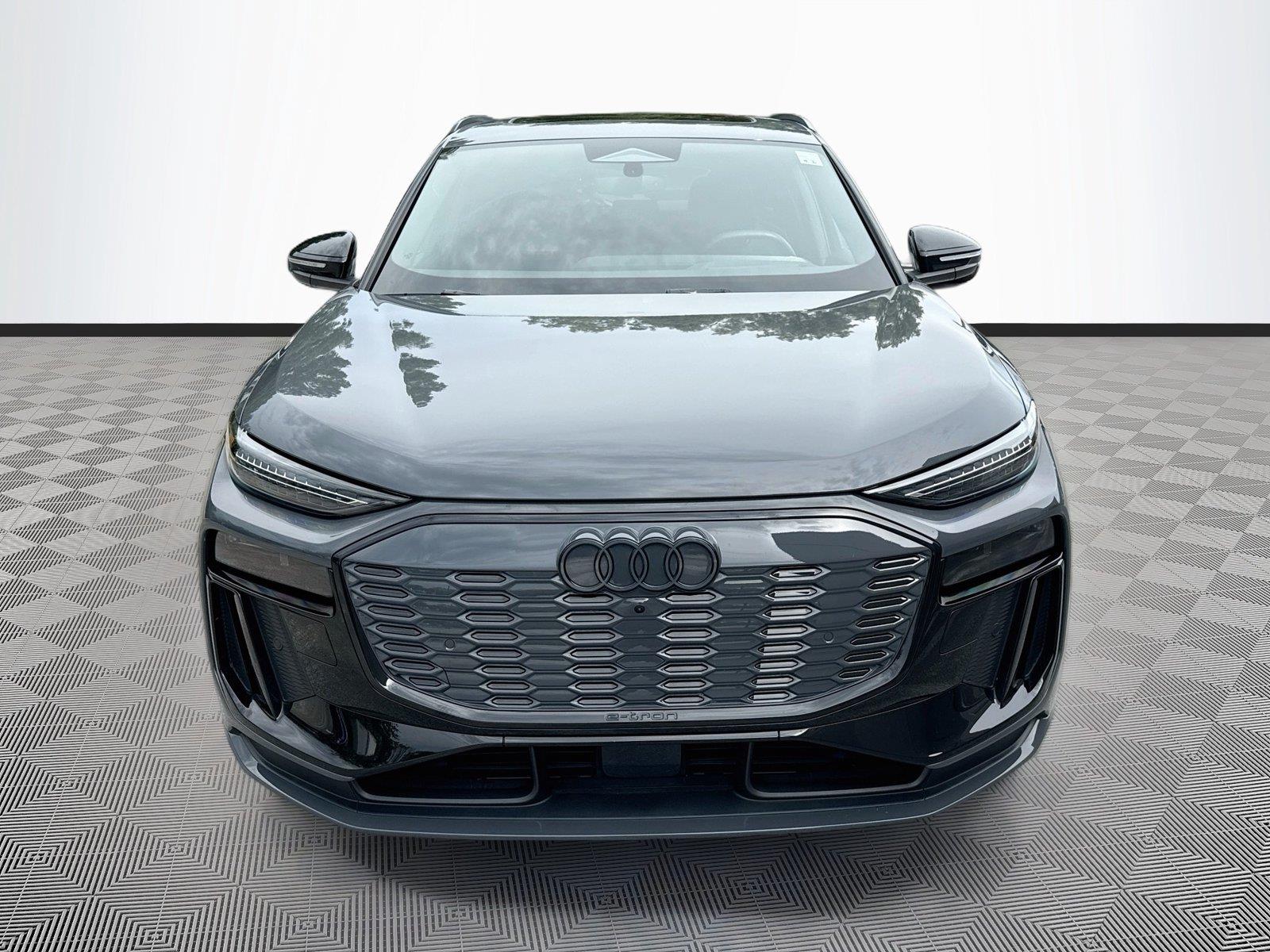 2025 Audi SQ6 e-tron Prestige
