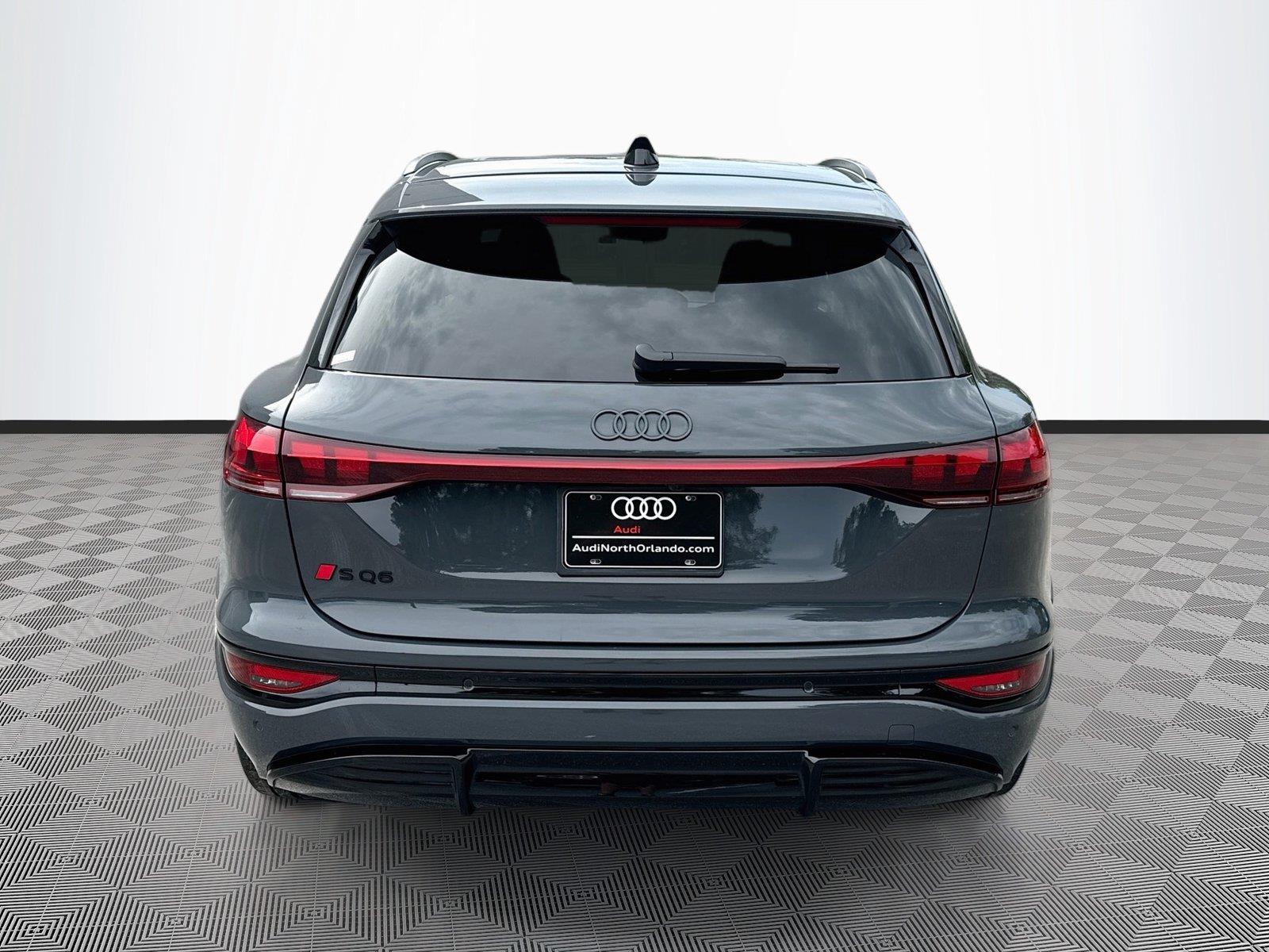 2025 Audi SQ6 e-tron Prestige
