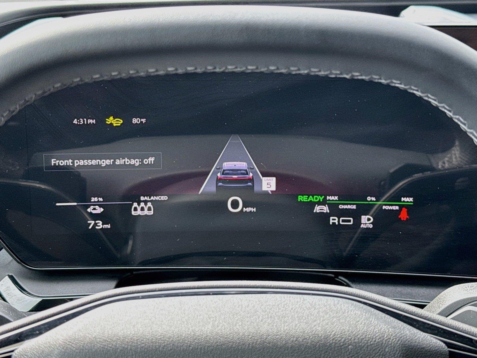 2025 Audi SQ6 e-tron Prestige