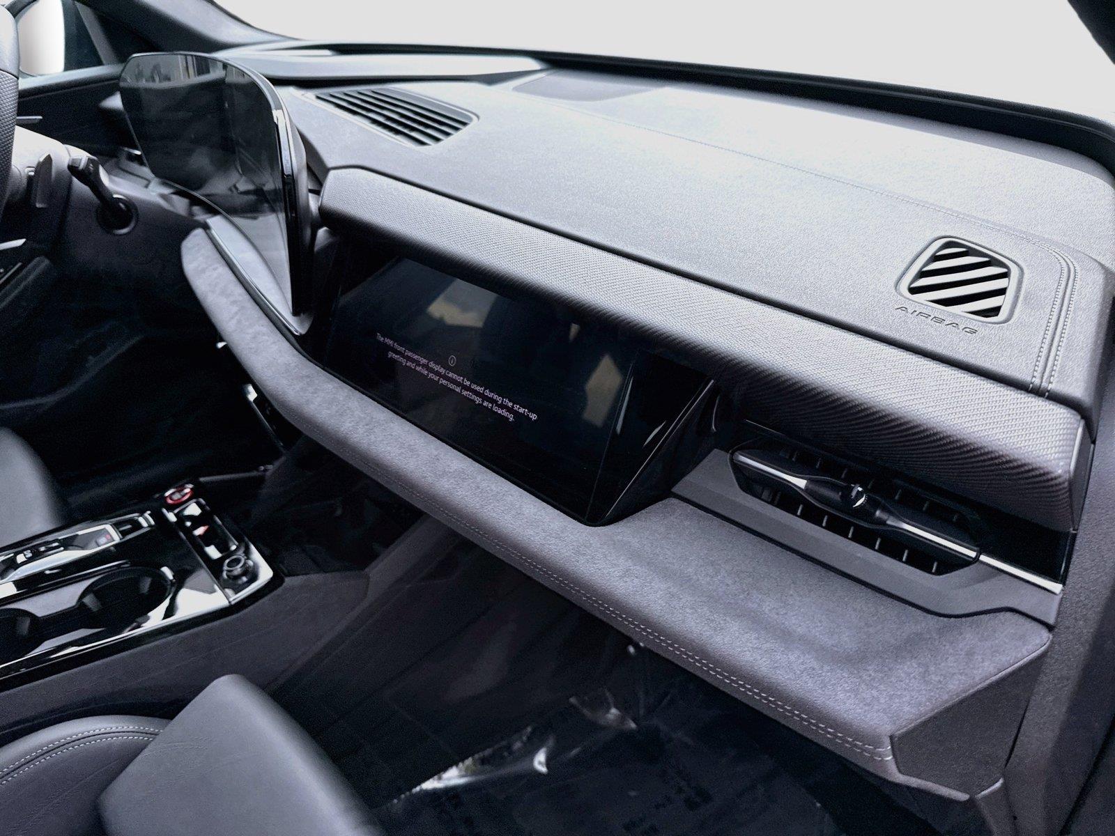 2025 Audi SQ6 e-tron Prestige