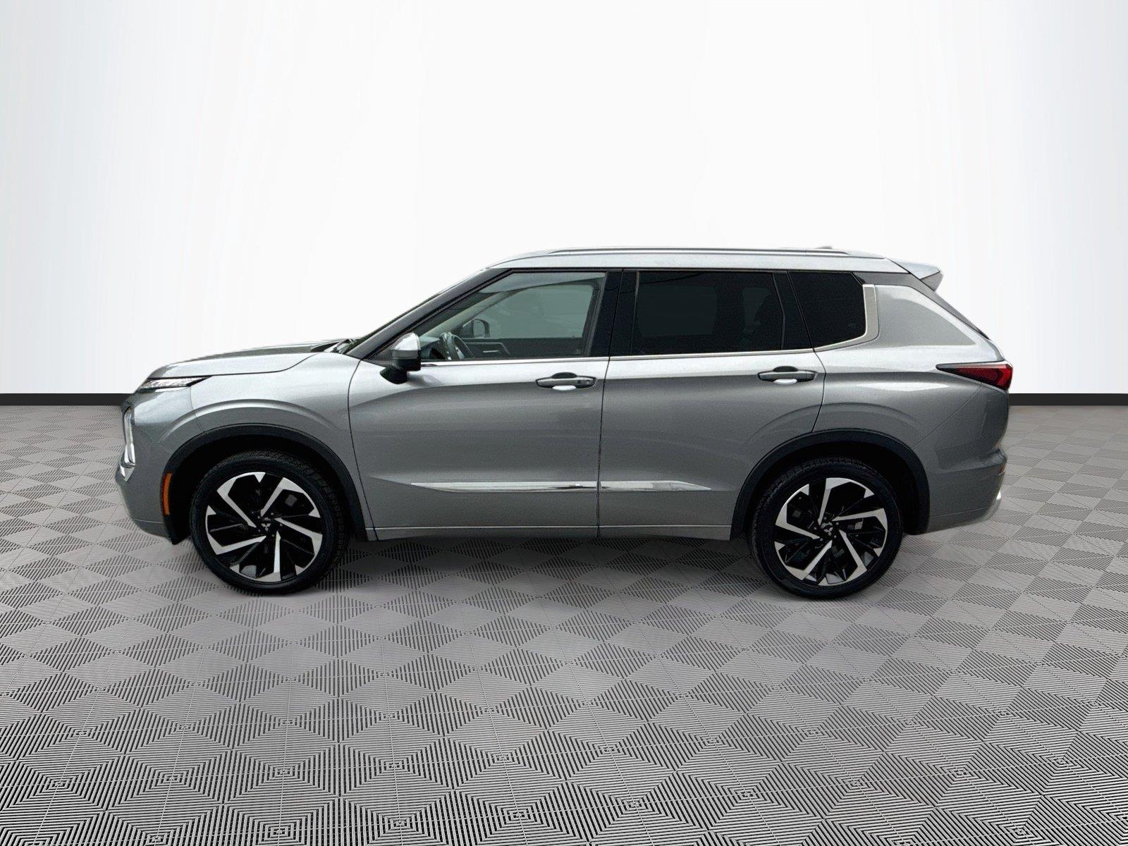 2022 Mitsubishi Outlander SEL Special Edition