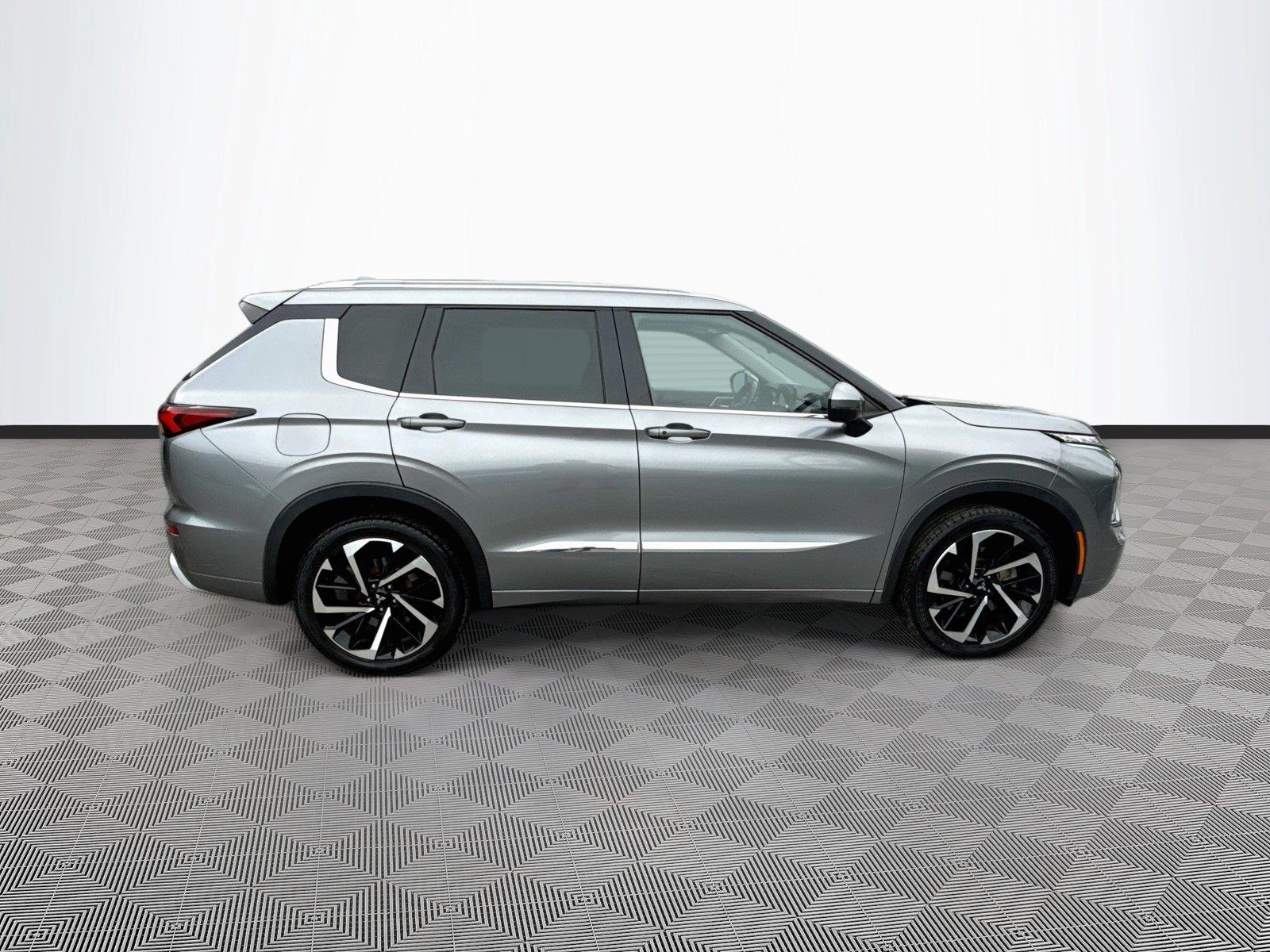 2022 Mitsubishi Outlander SEL Special Edition
