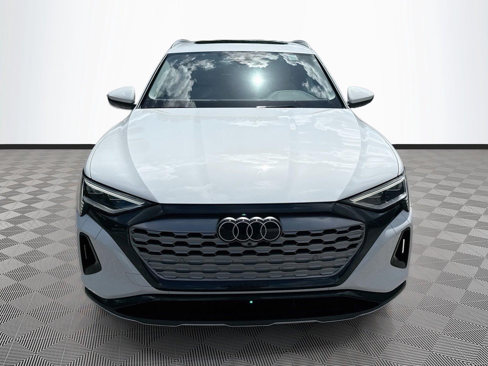 2024 Audi Q8 e-tron Premium