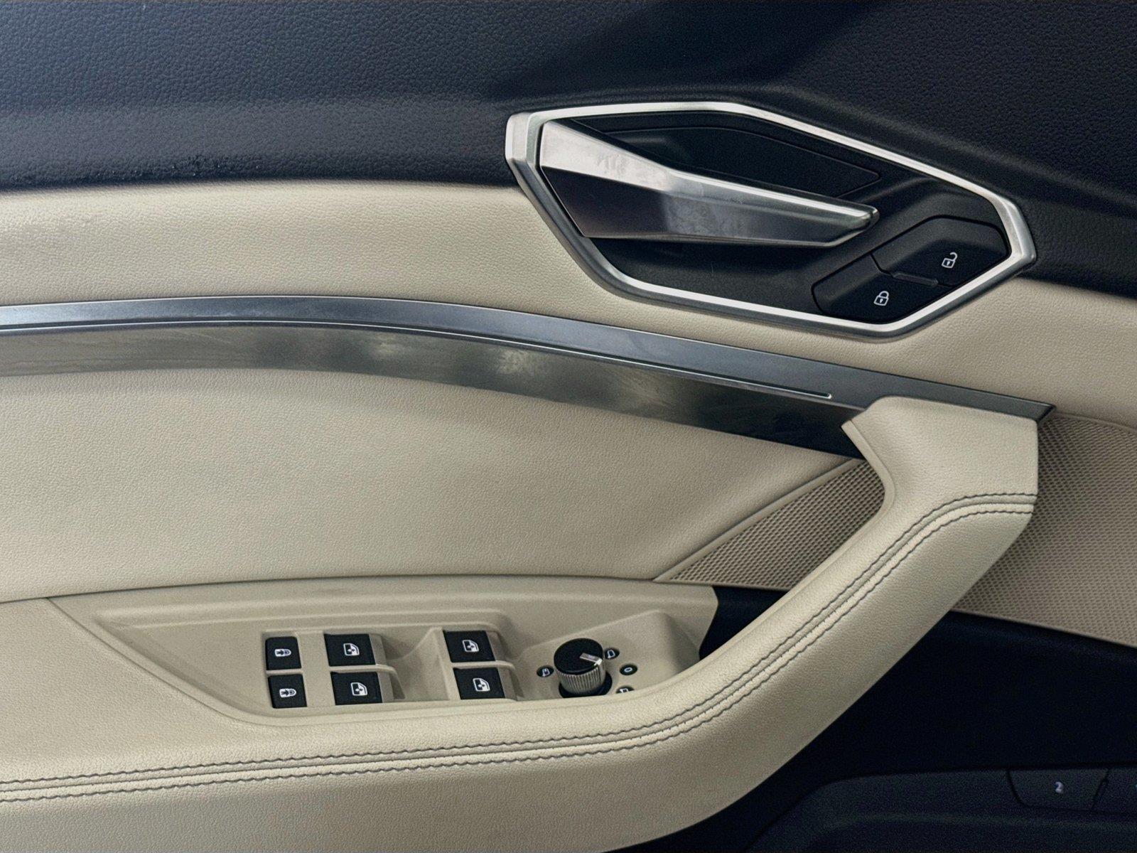 2024 Audi Q8 e-tron Premium