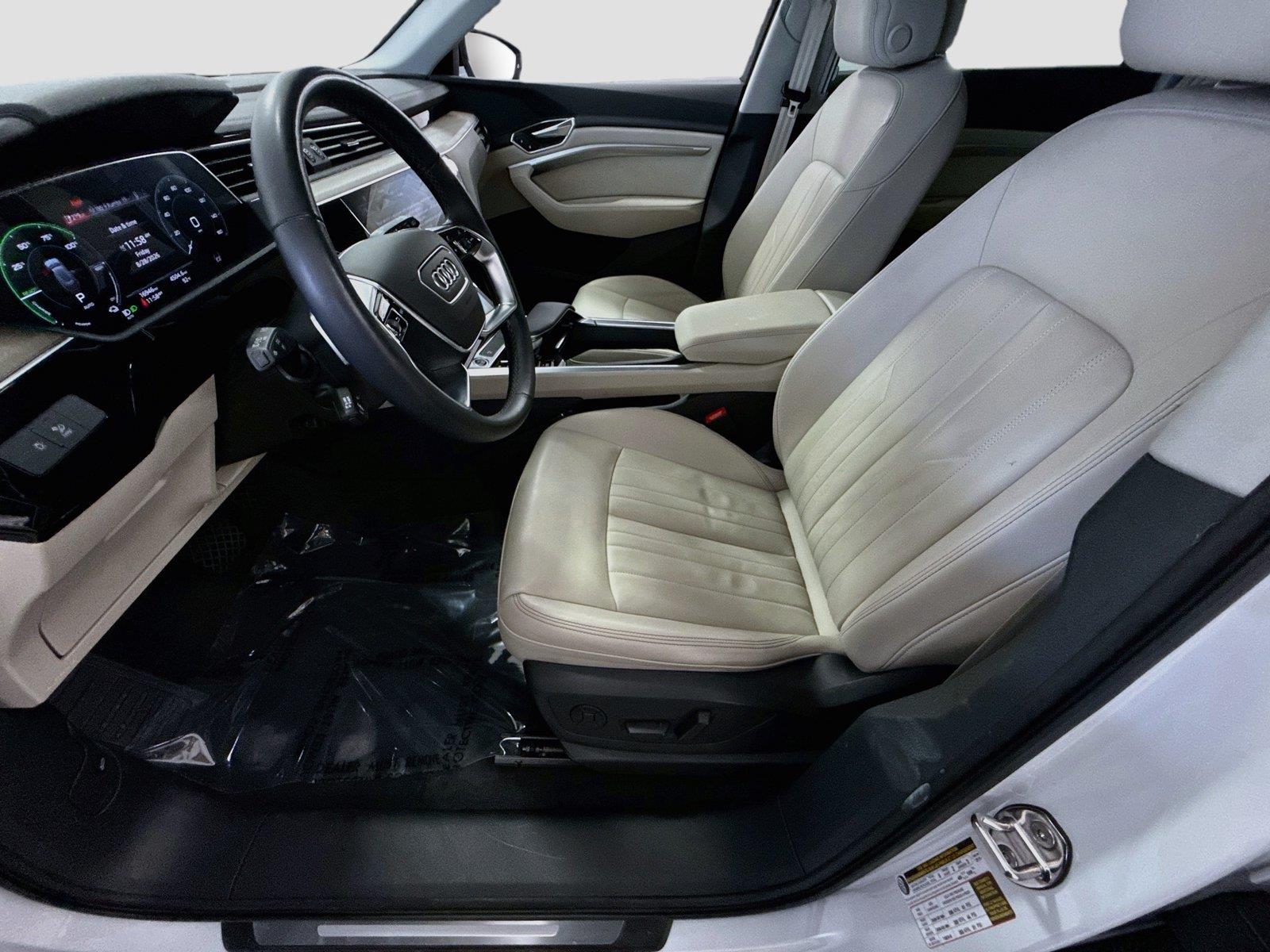 2024 Audi Q8 e-tron Premium