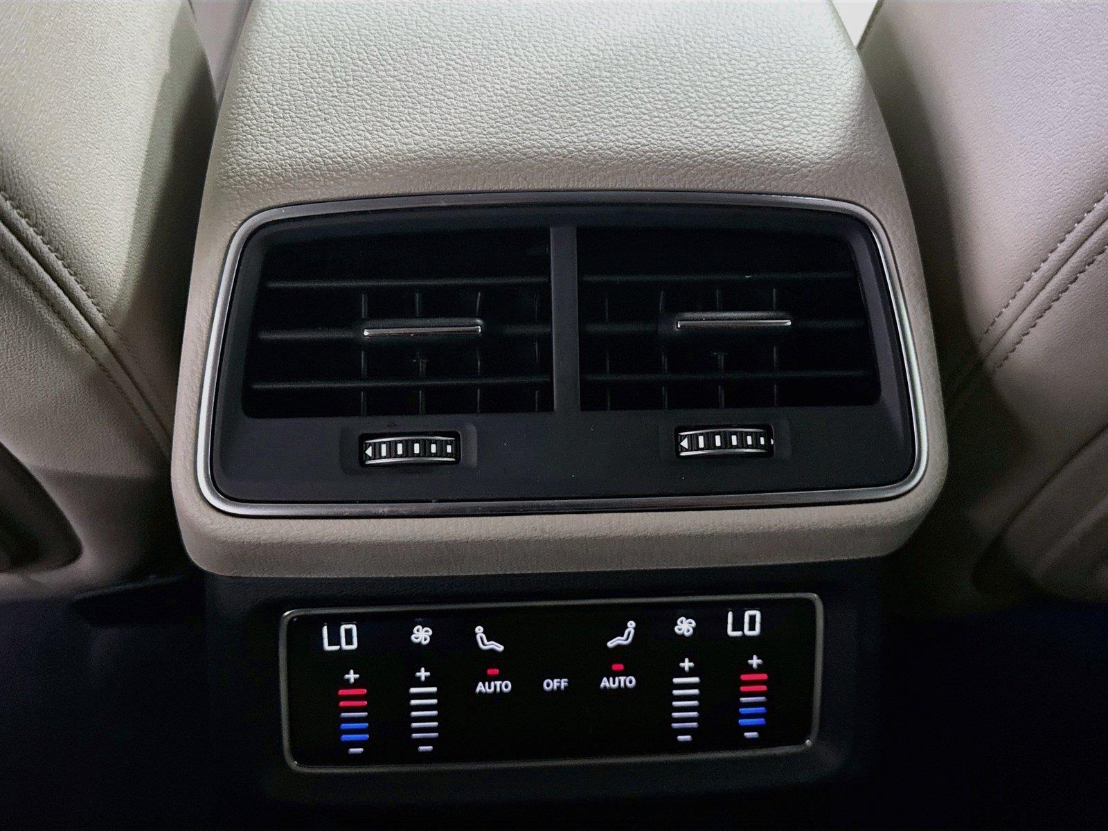 2024 Audi Q8 e-tron Premium