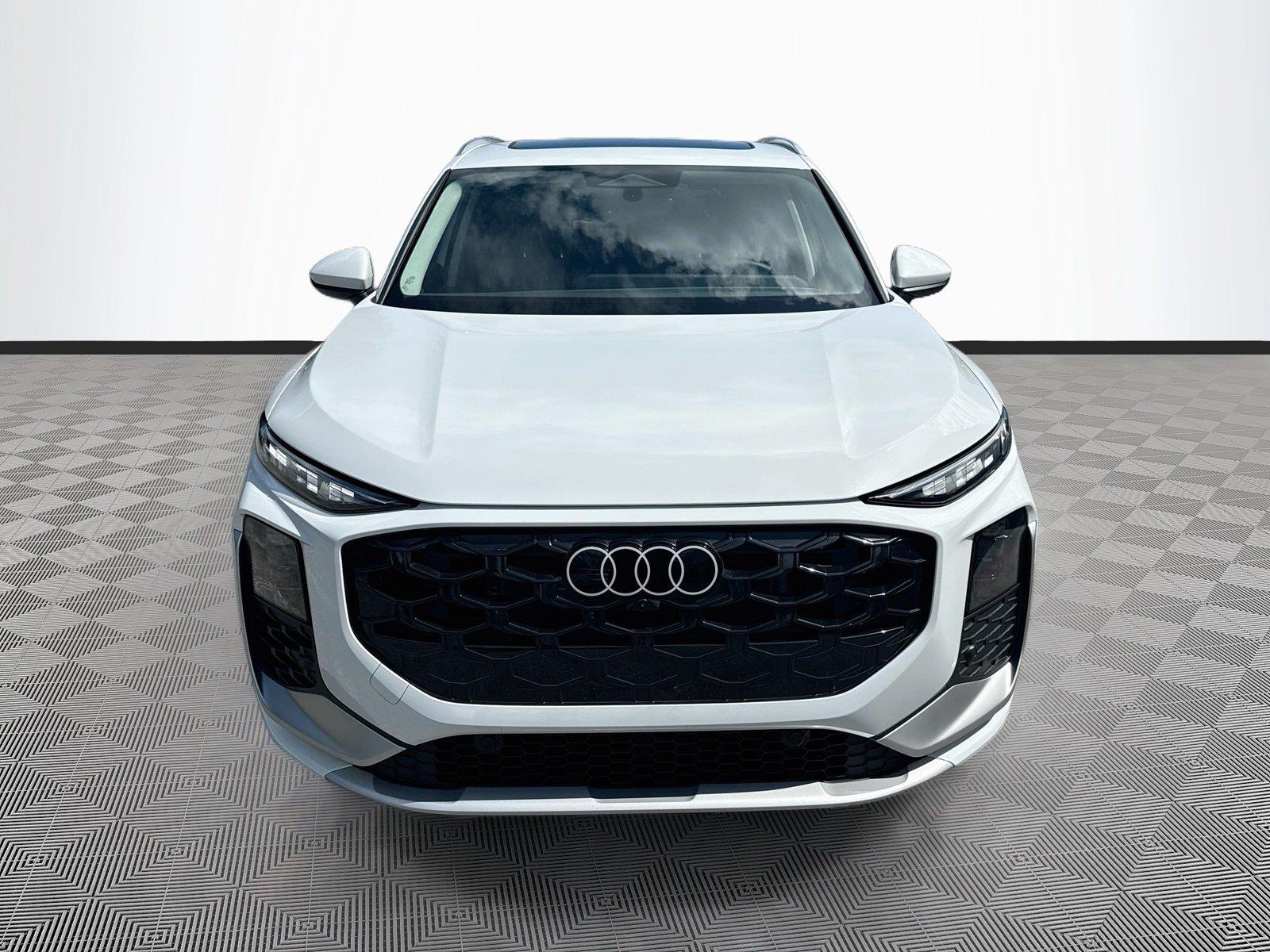 2026 Audi Q3 S line