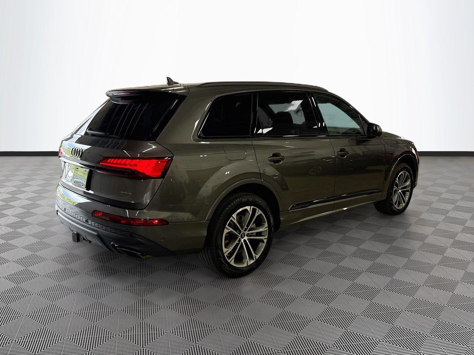 2026 AUDI Q7 PREMIUM