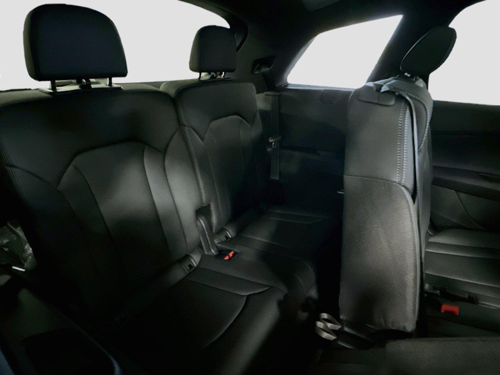 2026 AUDI Q7 PREMIUM