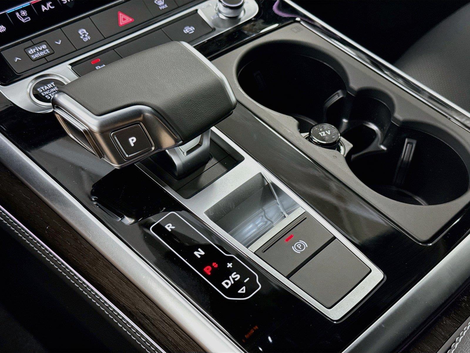 2026 Audi Q7 Premium Plus